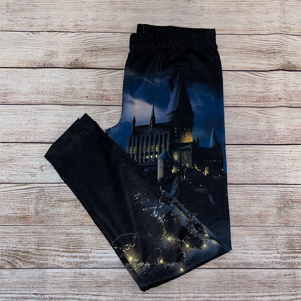 HARRY POTTER Hogwarts Leggings, size XL, EUC